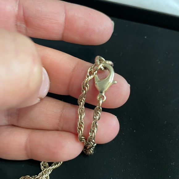 Chanel Gold Pearl Round Pendant Necklace - Picture 11 of 13